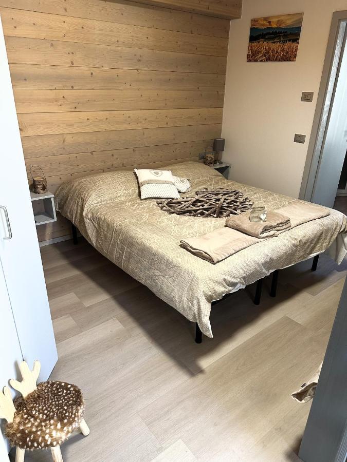B&B Piazza Фондо Екстер'єр фото
