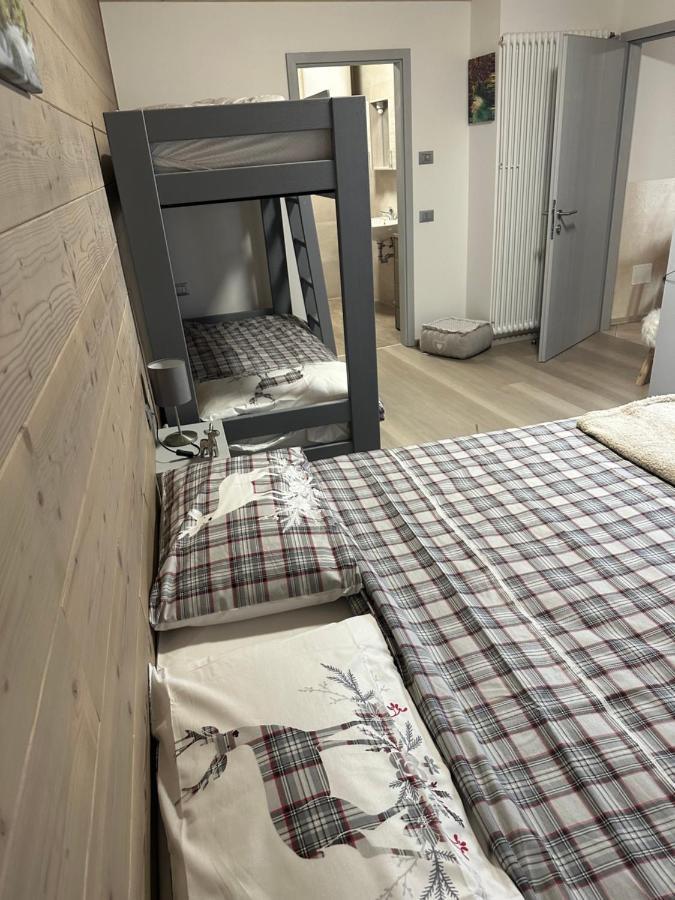 B&B Piazza Фондо Екстер'єр фото